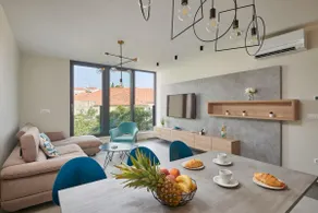 Luxury Two Bedroom Apartment Tiffany - Image 3