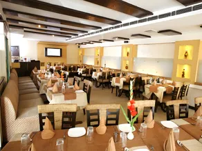 Hotel Metro 43 - Image 2