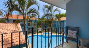Coco - Laguna Azul Poolside Condo - Image 3