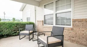 Rosemary Comfy 3 Bd In Pekin With King Bed - Image 5