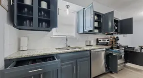 Spacious Retreat - Near IAH Airport & Lake Houston, Sleeps 9 - Image 2