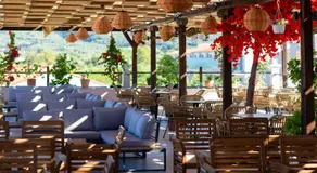 Angela Beach Hotel & Apts - Image 5