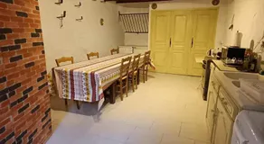 Les Maisons de Gaia chambres privées climatisées avec salle de bains privatives - Image 2