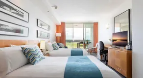 Spa Apartment Beautiful Views Of Golf Course - Image 2
