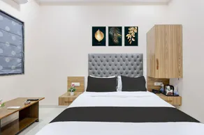 Super HOTEL O MATRI CROWN - Image 2