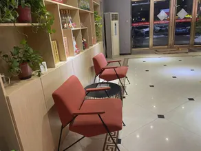 Huayi Hotel - Image 4