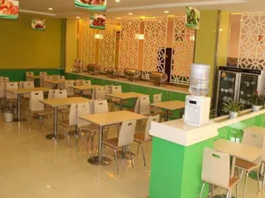 GreenTree Inn Jiangsu Lianyungang Donghai New Bus Station Express Hotel - Image 4
