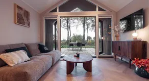 Sallands Chalet Hellendoorn met Hottub en Sauna - Image 2