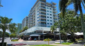 Cairns Reefside Retreats - Image 3