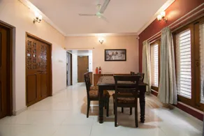 OYO Eyrie Comforts Near Nexus Mall Koramangala - Image 4