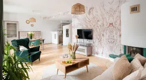Warm & cosy 2-store 3-BR House with fireplace, living room, garden, terrace, balcony & parking 30 minutes from Warsaw Centre - Image 2
