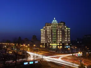 New Century Grand Changchun Hotel - Image 4