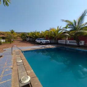 Chandra Villas resort - Image 5