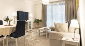 Elegant 1BHK Apartment with Courtyard View in Pacific Al Marjan Island - Image 2