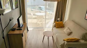 Appartement Golf et Nivelle avec piscine et parking - Image 2