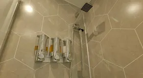 The Tall Trees Hotel - Image 2