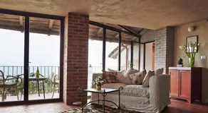 Peralta Tuscany - Image 2