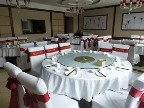 Wu Zhou Hotel - Image 4