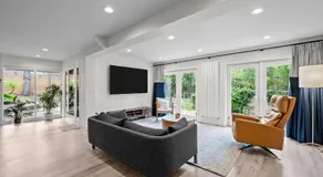 1010 Rosehill Dr - Image 2