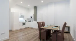 Holi-Rent AT Erillas - Image 4