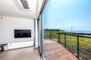 Aewol Bada Poomeun Property - Image 2