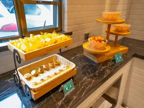 City Comfort Premier Hotel Xiaogan Anlu Railway Station Dongda Times Square - Image 2
