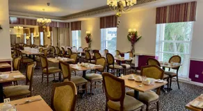 Royal Norfolk Hotel - Image 3