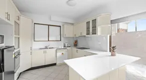 Cozy Private Single Room in Bankstown - Near Transport & Shops - Shared Bathroom - Image 4