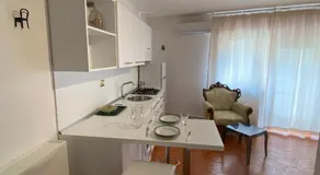 Piccolo appartamento nel centro storico di Montauro - Image 3