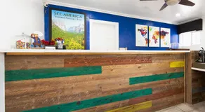 Signature Inn Merced Yosemite Parkway - Image 4
