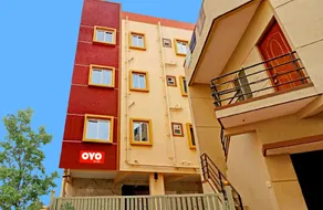 Hotel O SKYSPACE Near Yeshwantupur railway station - Image 4