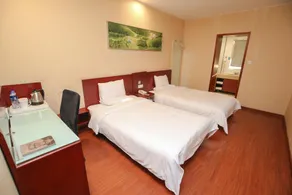 Hanting Hotel Beijing Wangfujing Avenue - Image 2