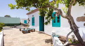 Home2Book Rural House with Private Pool & BBQ - Image 3