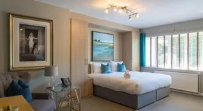 Rooms at David Lloyd Wickwoods - Image 2