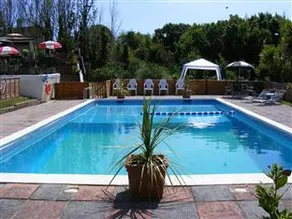 Sandown Manor Bed & Breakfast - Image 4
