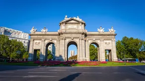 Apartamentos Retiro Parkluxe - Image 2
