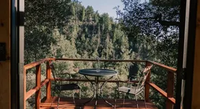 Tiny Home Above the Clouds Pacific Views - Image 5
