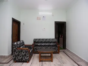 FabHotel Aditya Guest House 3 - Image 3