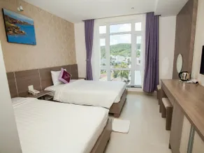 Blue Sky Phu Quoc Hotel - Image 2