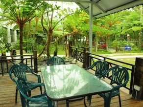 Goose Nest Garden Bed and Breakfast - Image 4