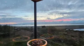 Panorama Glass Lodge WEST - Image 4