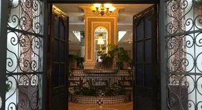 Riad Salt River - Image 1