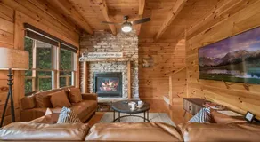 Specials!  Mt Views + Pool + Hot Tub + Arcade Games + Karaoke  - Image 3