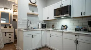 Charming Hideaway 1 BR APT 10 min to UGA - Image 3