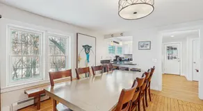Harvest House & Carriage - Image 4
