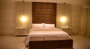Granterrara Hotel - Image 2