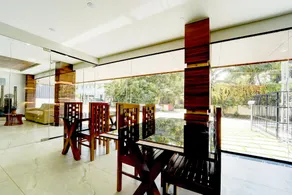 Super Townhouse Oak Cochin International Airport - Image 4
