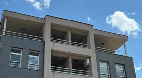 Apartman CITY CENTER 3-šetalište - Image 3