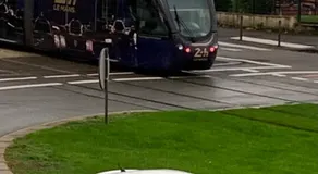 Appartement à 2km du circuit, proche tram, accès direct du circuit en tram en 5 mn - Image 4