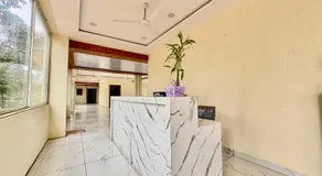 The Greenleaf Resort - Image 4